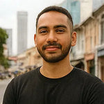 Harum.sg male customer sharing signature perfume review in Singapore