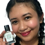 harum sg happy woman customer 3